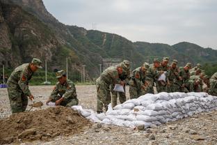 波切蒂诺谈弟媳：我们总是评估后决定阵容，不在意球员年龄